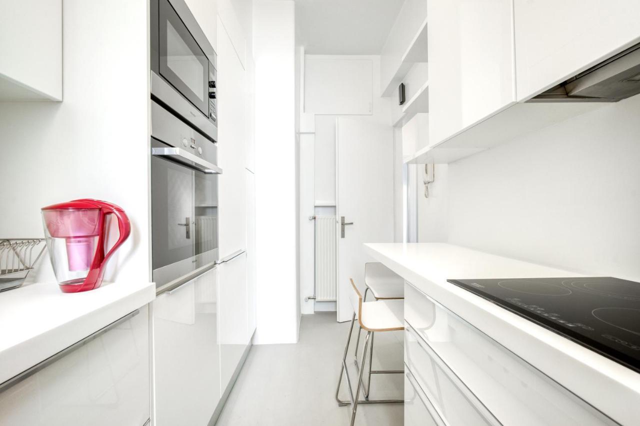 Elegant Light Two Bedroom Apartment In City Center 雅典 外观 照片