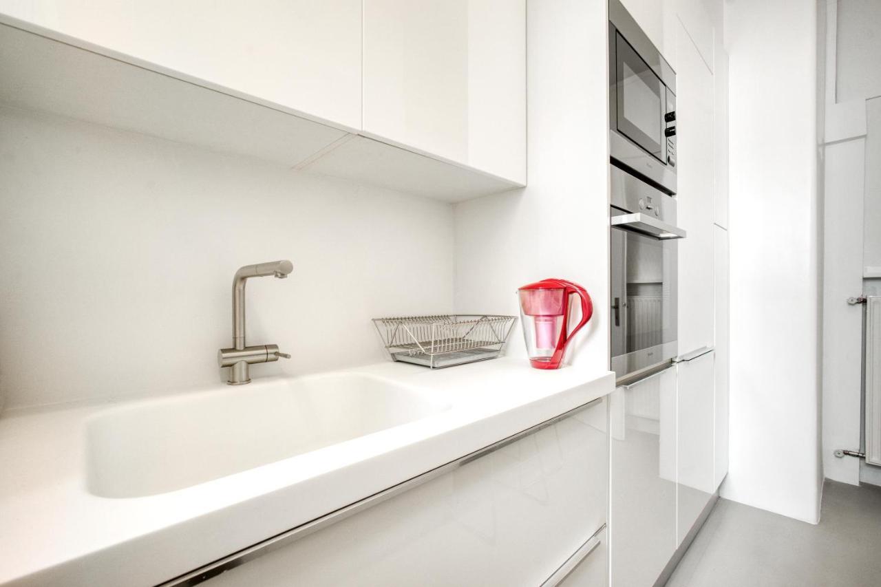 Elegant Light Two Bedroom Apartment In City Center 雅典 外观 照片
